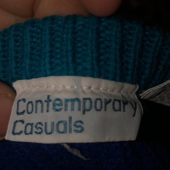 Vintage 1980’s acrylic, striped sweater with vintage butterfly brooch- teal blue - Picture 6 of 9